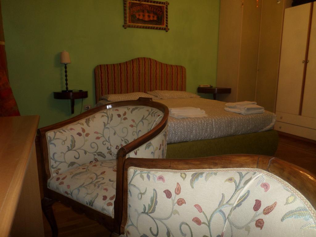 B&B Zia Sua ナポリ エクステリア 写真